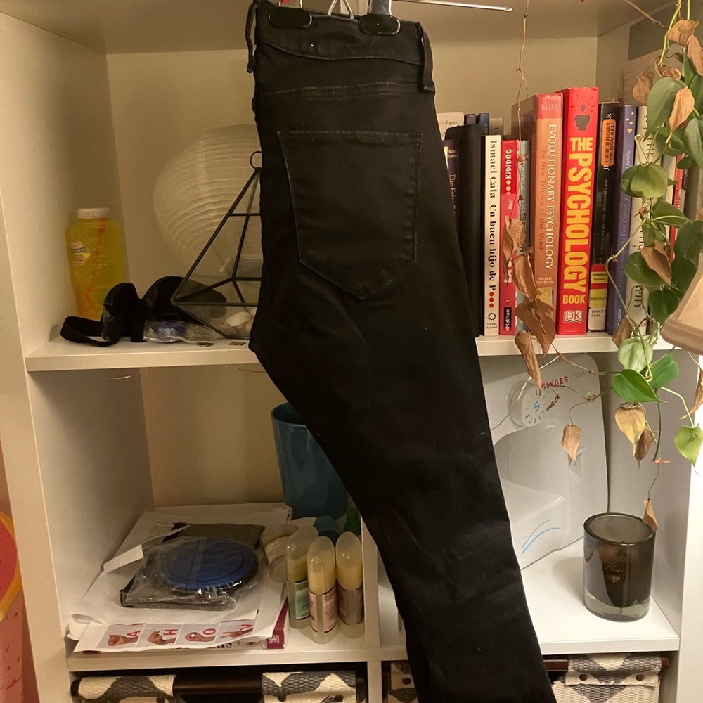 Abercrombie and Fitch Mid Rise Super Skinny Ankle Jeans